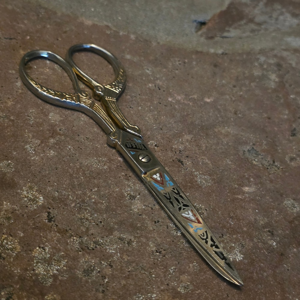 Vintage Toledo Spain Damascene Scissors Ornate Enamel Inlay Decorative Sewing
